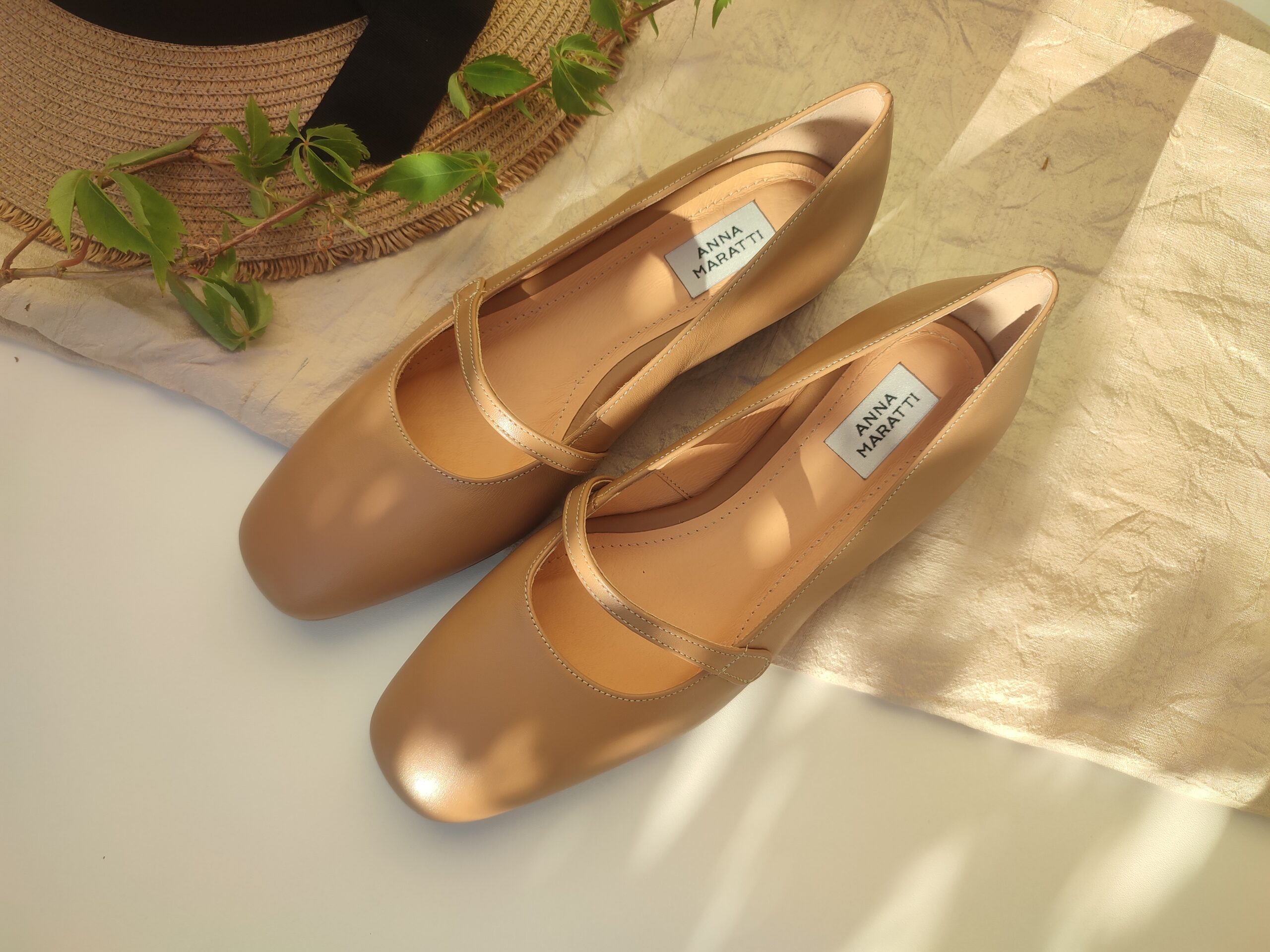 MIA | caramel grain leather - Image 2