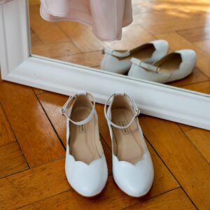 DANA | white grain leather